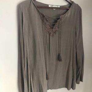 max studio lace detail long sleeve